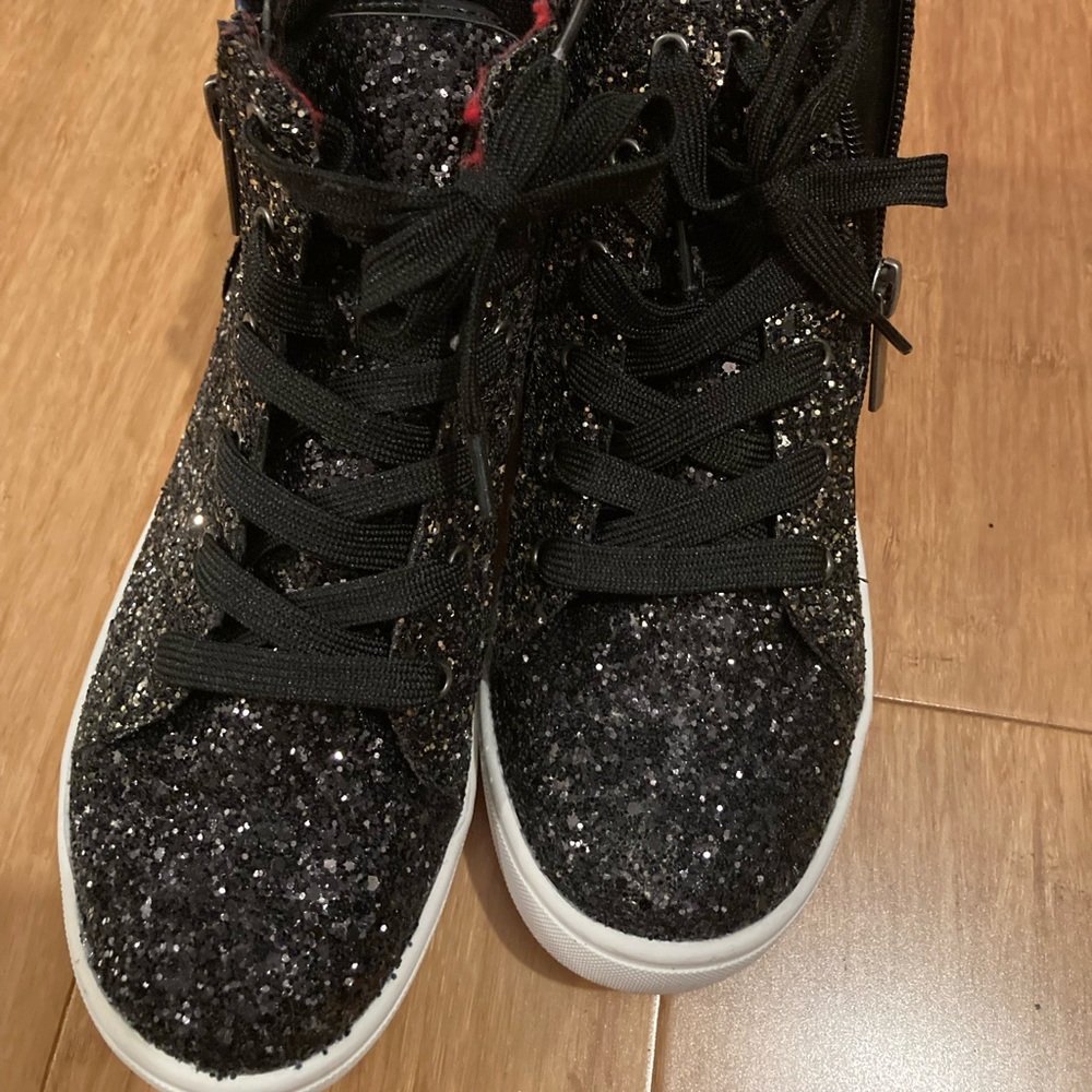 Girls black glitter high top tennis shoes